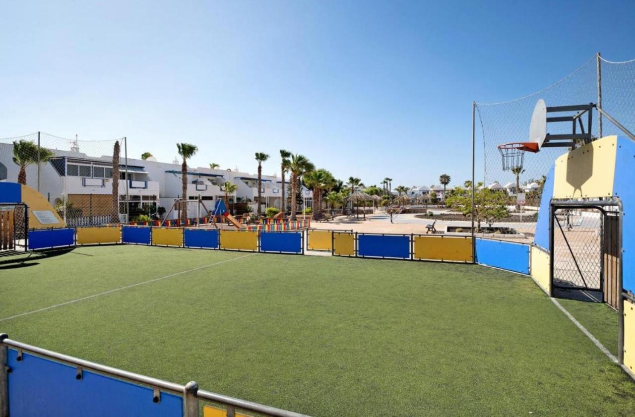 Oasis Montana Roja Appartement Playa Blanca  Buitenkant foto